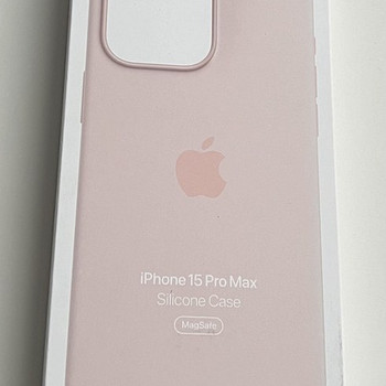 Apple iPhone 15 Pro Max Silicone Case with Magsafe , Pink