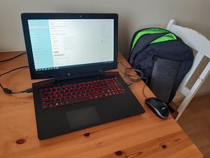 LENOVO Y700-15ISK (1 foto / 6)