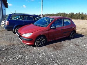 2002 PEUGEOT 206 1.1 (2 фото из 8)