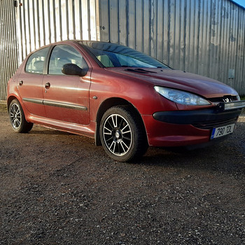 2002 PEUGEOT 206 1.1