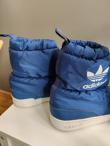 Adidas talvesaapad s 30 (2 foto / 3)