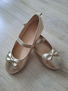 H&M kuldsed pidulikud baleriinad 32 (1 foto / 1)
