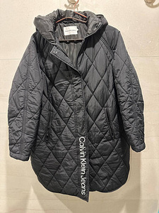 Куртка Calvin Klein (2 фото из 3)