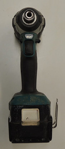 Аккумуляторная дрель Makita DTD153 + ак.3,0Ач (5 фото из 5)