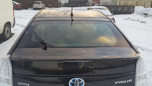 Toyota Prius заднее стекло (1 фото из 1)