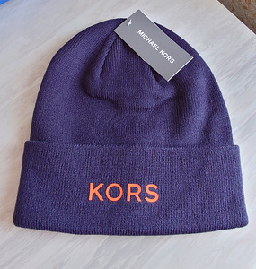 Uus müts Michael Kors (5 foto / 5)