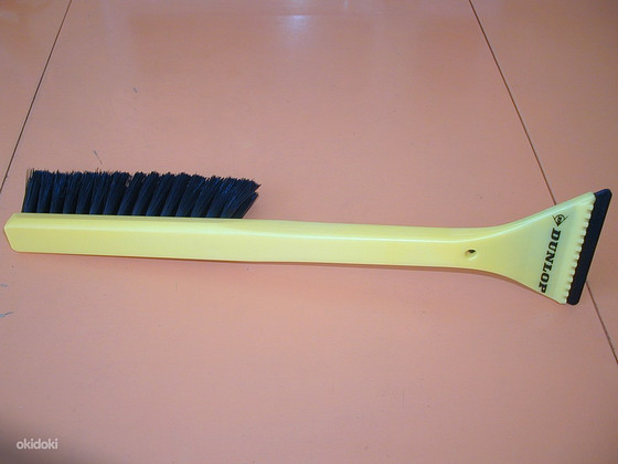Щетка для снега Dunlop