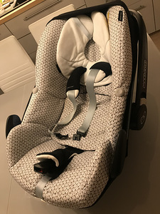 Müüa auto turvahäll, lapsele kuni 24 kg (6 foto / 9)