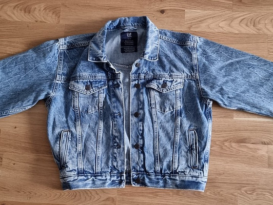 Джинсовая куртка GAP