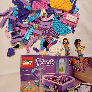 Lego friends 41359 коробка в форме сердца