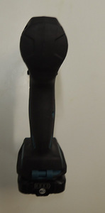 Akutrell Makita DF332D + Aku 2,0Ah 10,8v (5 foto / 6)