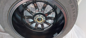 Колеса и диски 225/60R18 (3 фото из 4)