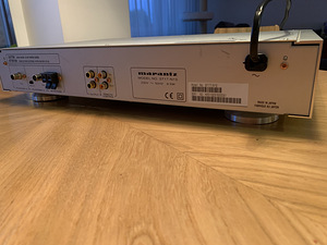 Marantz hi-end тюнер (2 фото из 3)