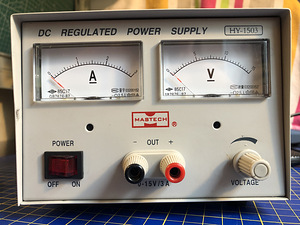 Лабораторный источник питания MASTECH HY-1503 // 0...15В / 3А (5 фото из 5)