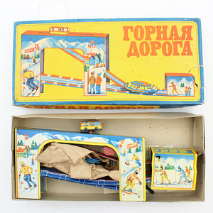Советская механическая игрушка (9 фото из 10)
