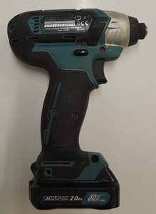Akutrell Makita TD110D + aku 2,0Ah (3 foto / 5)