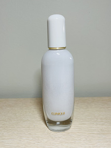 Aromatics in White Clinique (1 фото из 3)