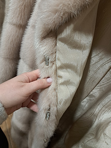 Норковая шуба (3 фото из 4)
