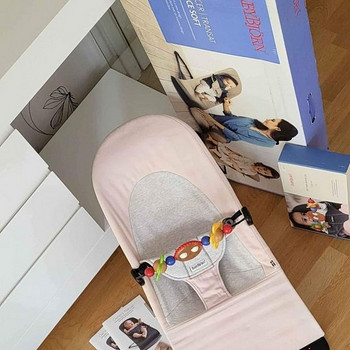 Мягкое кресло BabyBjörn Balance Soft с игрушкой