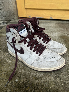 Джордан 1 Retro High OG A Ma Maniére (5 фото из 5)
