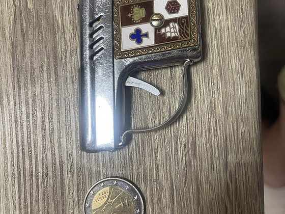 Зажигалка Corona
