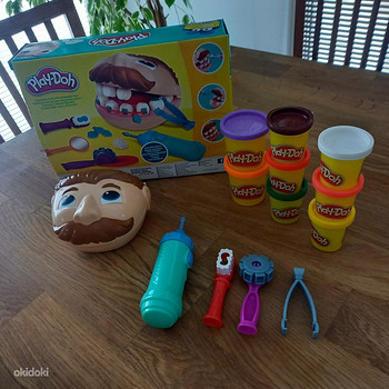 Игра Play Doh "Стоматолог", без пластилина