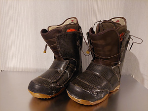 Burton Ion lumelaua saapad 43,5 (28,5cm) (1 foto / 4)