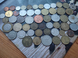 Монеты (1 фото из 4)
