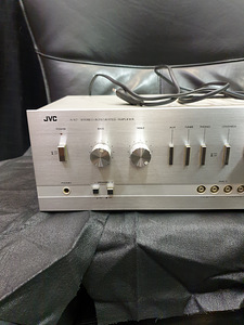 JVC A S7 интегральный стерео амплифиер (5 фото из 6)