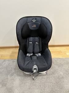 Автокресло Britax Römer king II (1 фото из 2)