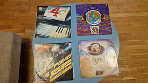 Vinyl (3 foto / 8)