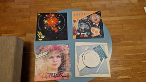 Vinyl (4 foto / 8)