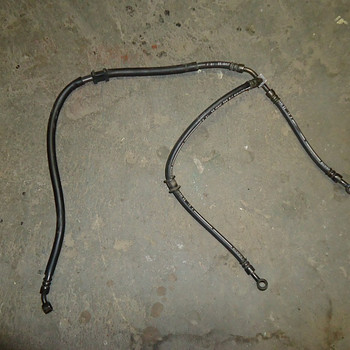 Suzuki DL650 esipiduri voolik