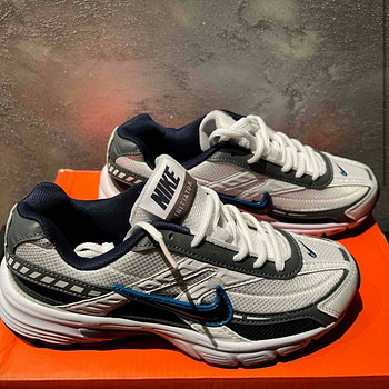 Nike Initiator