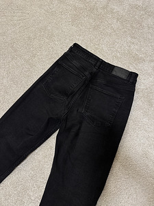 Mom teksad Bershka (3 foto / 5)