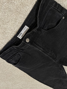 Mom teksad Bershka (5 foto / 5)