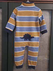 Комбинезон Carter's (2 фото из 3)