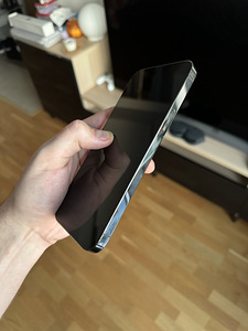 iPhone 13 Pro Max 1TB (7 foto / 8)