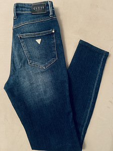 Джинсы Guess, размер 25, Skinny Hight (3 фото из 3)