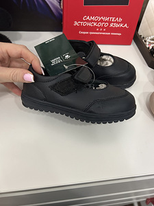 Кожаные туфли 27р (2 фото из 2)