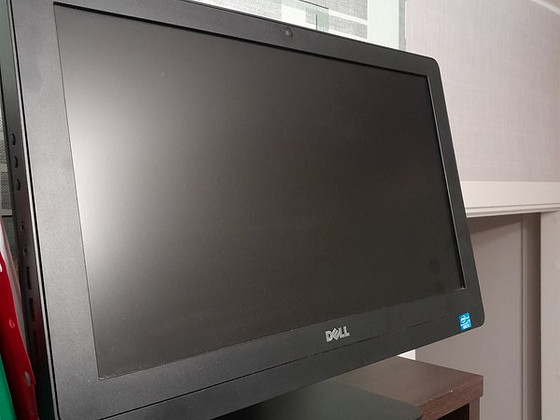 Моноблочный ПК DELL или компьютер "все в одном