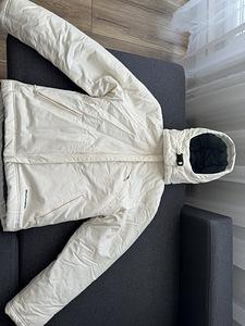 Горнолыжная зимняя куртка adidas (1 фото из 7)