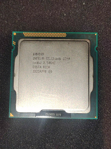 Процессор Intel celeron (2 фото из 2)