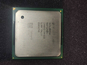 Процессор Intel Pentium (1 фото из 3)