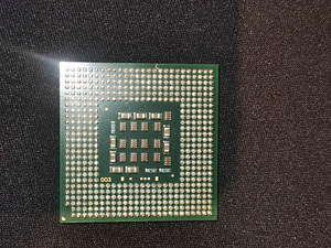Процессор Intel Pentium (2 фото из 3)
