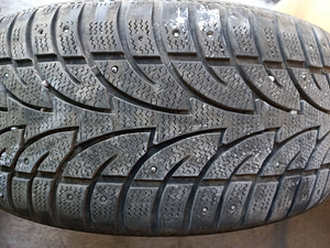 BMW 232 stiiliga nikerdatud kettad (2 foto / 3)