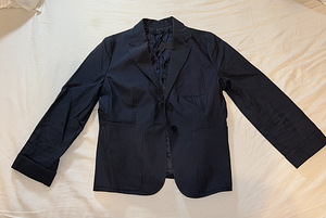 Женский пиджак Hugo Boss (1 фото из 3)
