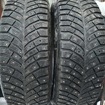Шины R17 215 65 17 michelin 2шт 5-6мм