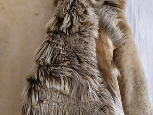 Naturaalne naiste lambanahkne mantel. (9 foto / 10)