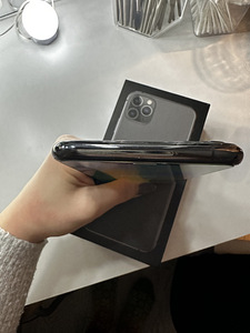 iPhone 11 Pro Max ( Space Gray ) (7 foto / 10)